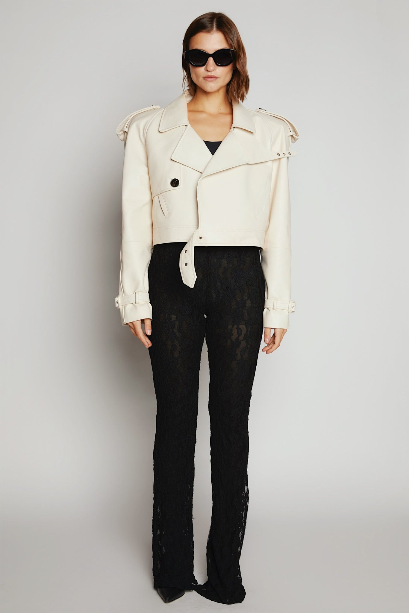 JOJO LEATHER SHORTY | POWDER WHITE