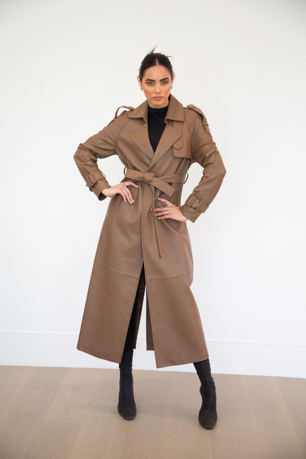 ASH LEATHER COAT | PENNY BROWN