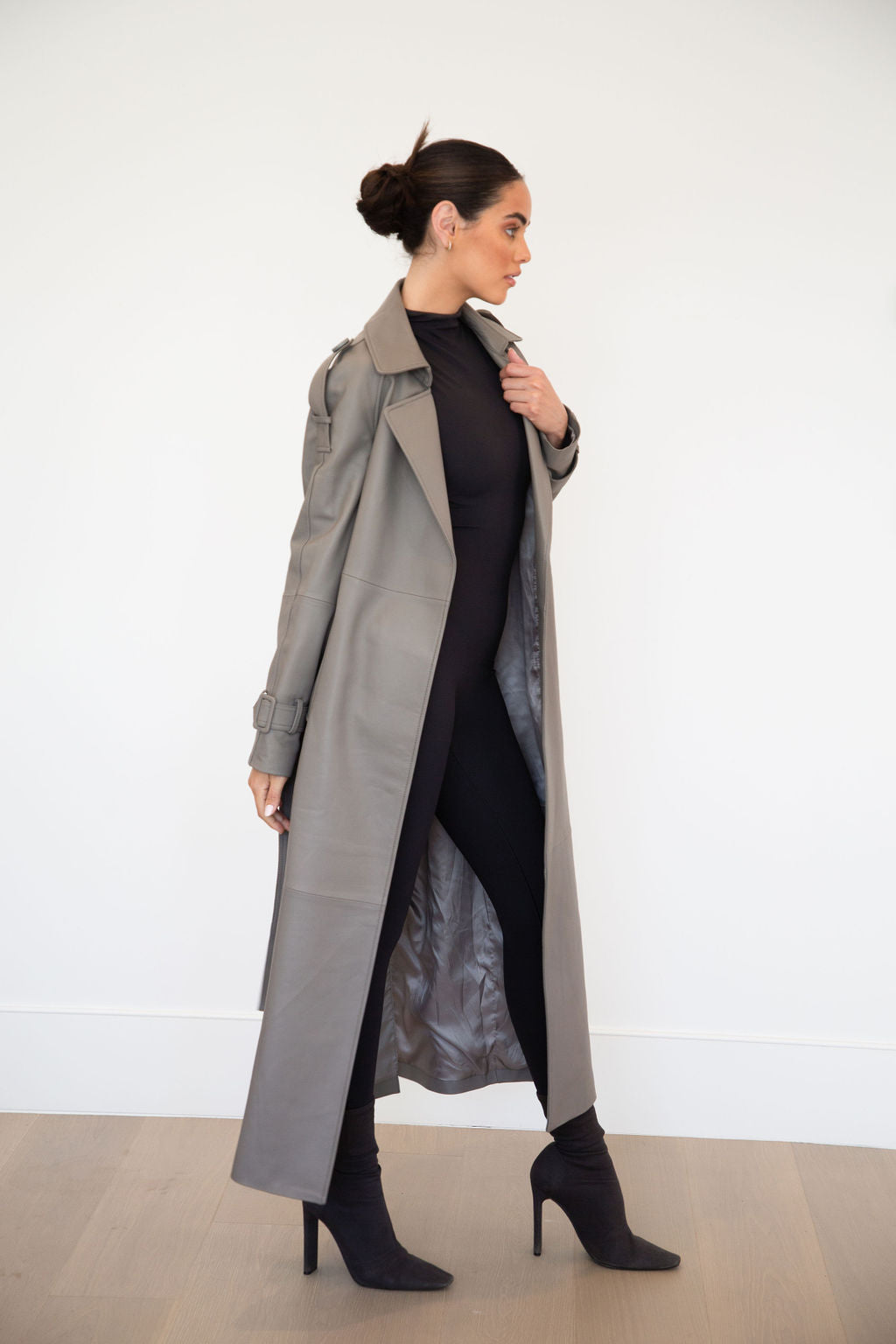 ASH LEATHER COAT | SMOKE GREY